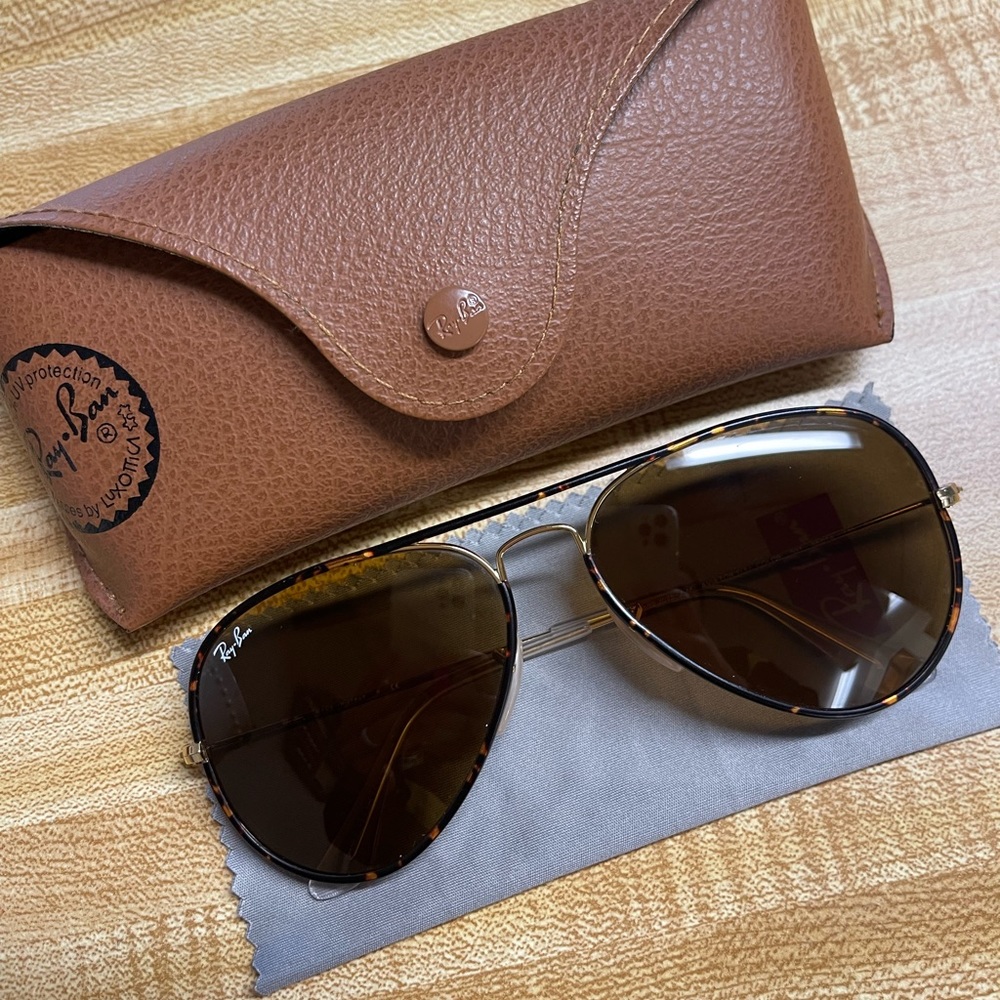 Ray Ban Aviator Full Color Tortoise/Brown Lens RB3025
